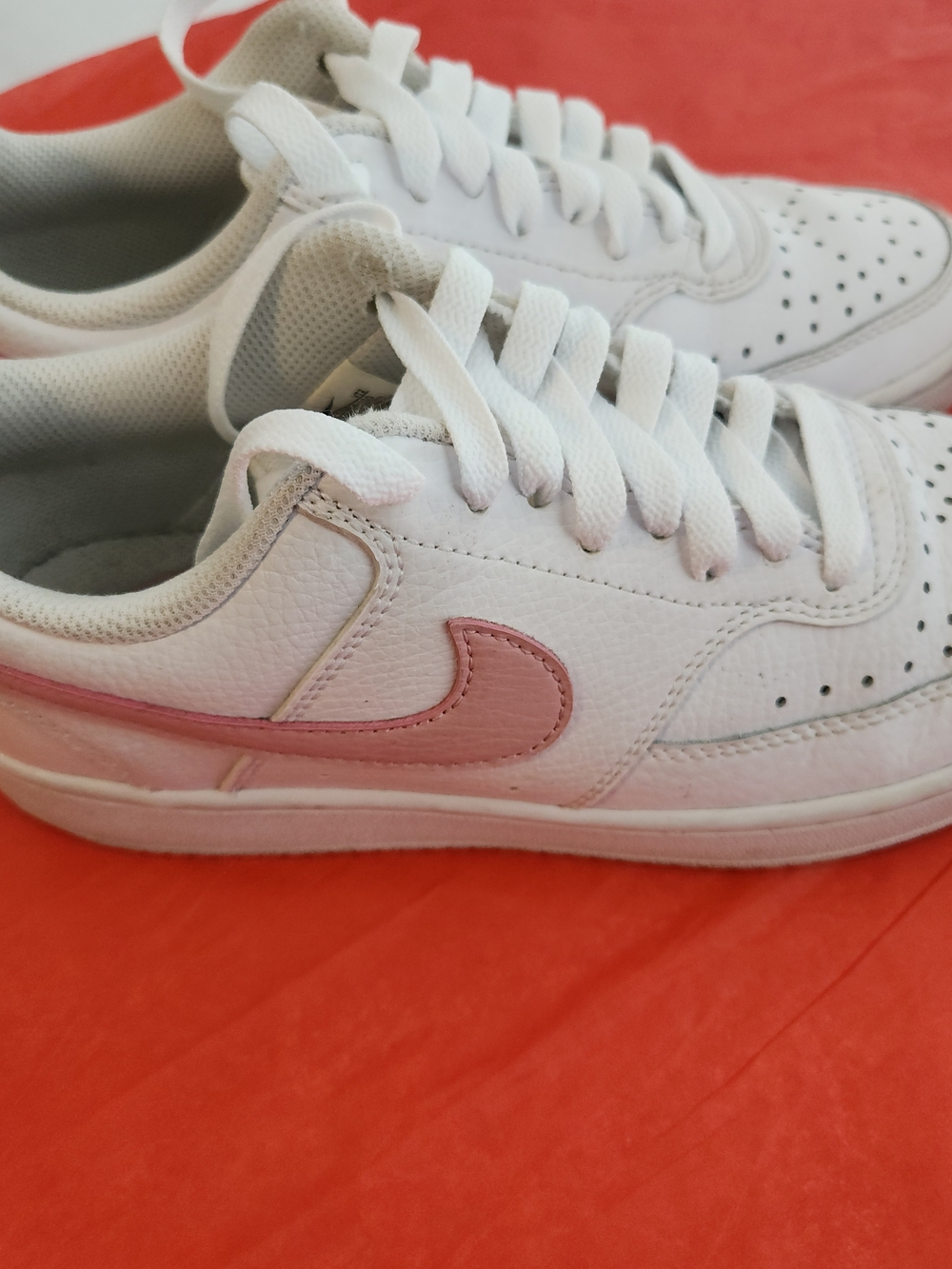 Nike Court Vision Low Sneakers Women’s Size 6.0 White Pink Casual Trendy - Picture 4 of 13